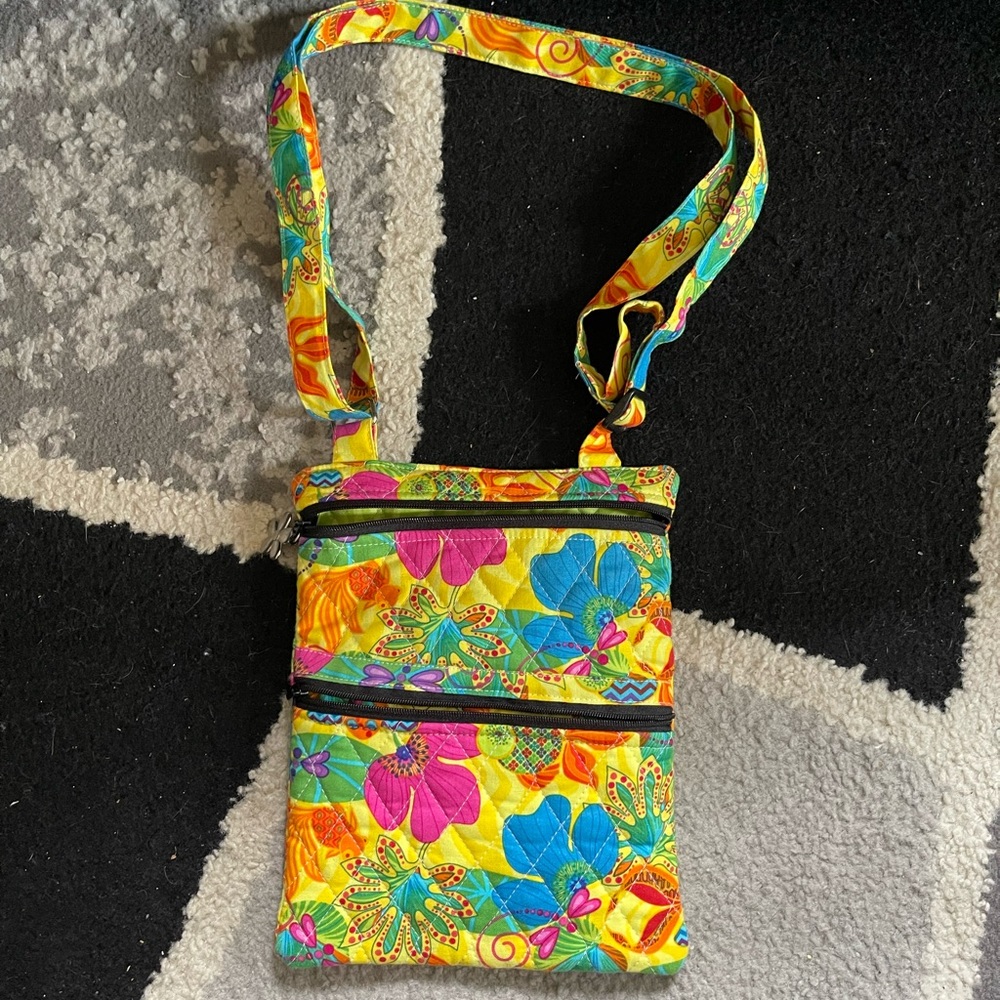 Vera Bradley INSPIRED cross bag